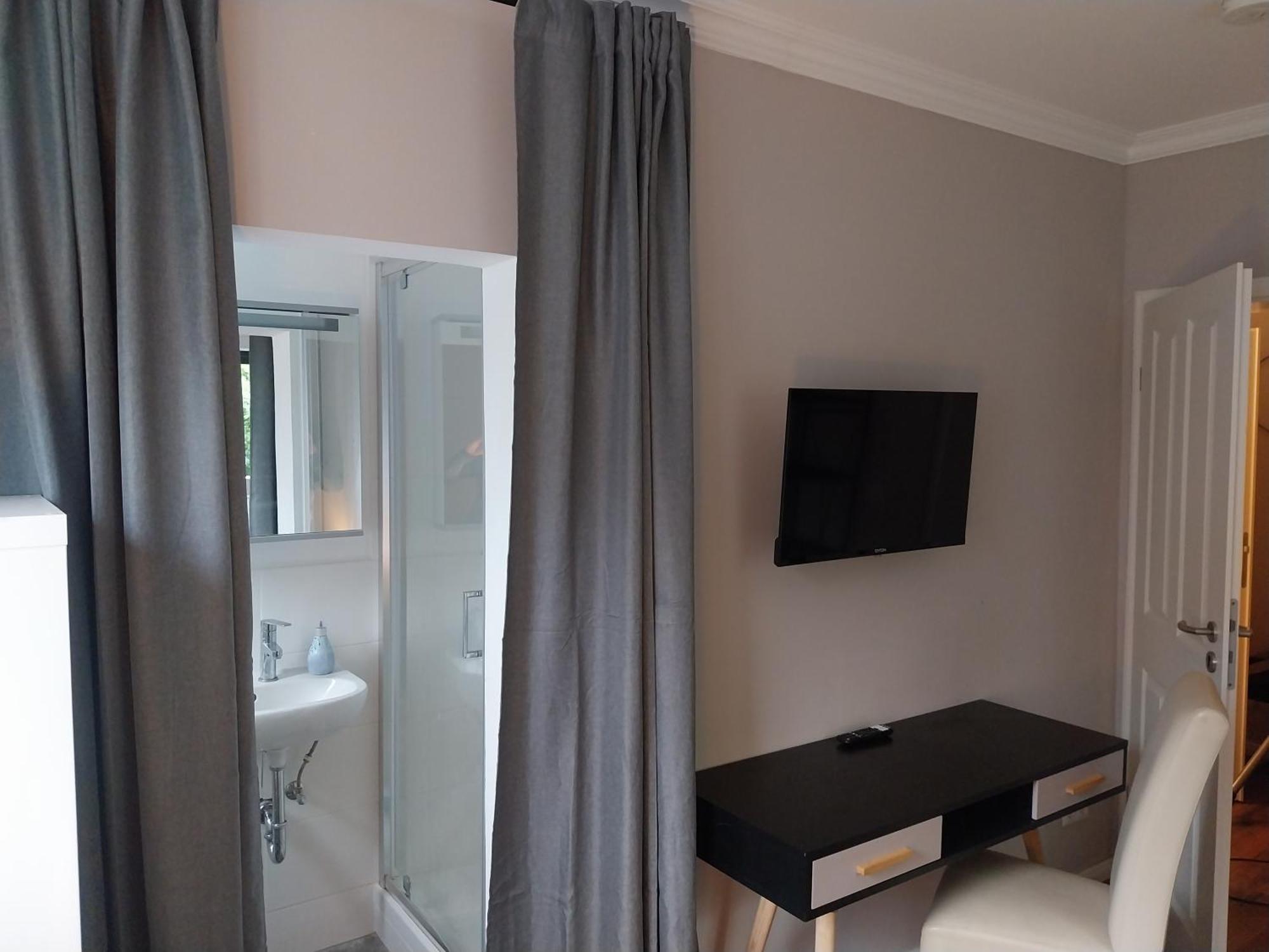 Bad Aibling City Apartment Zimmer エクステリア 写真